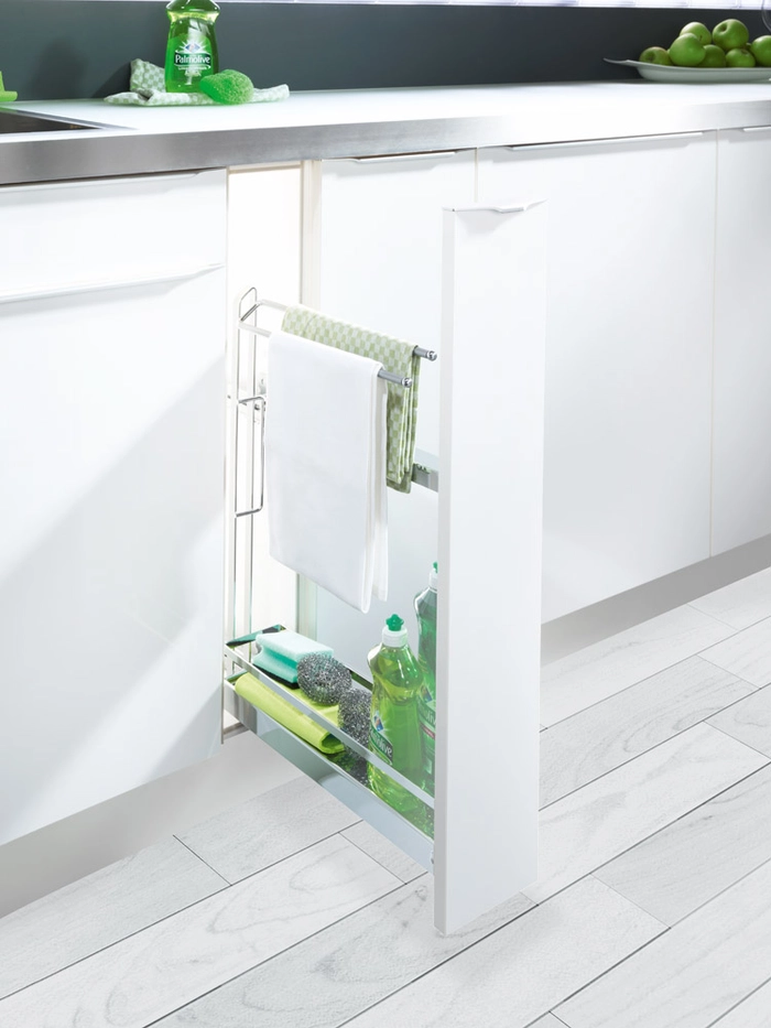 Uttrekk Kesseböhmer 150mm M/Hylle + Håndkleholder Krom