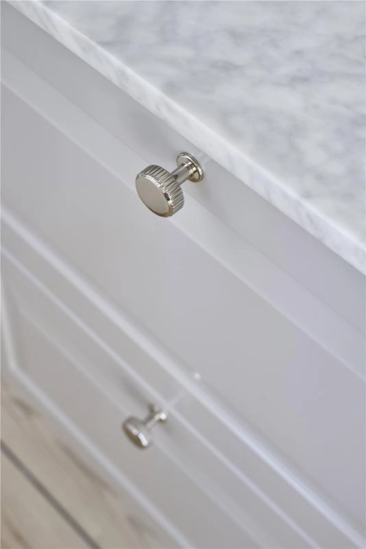 Knott 5529 Furnipart Villa Round Ø30mm  - Flere Farger