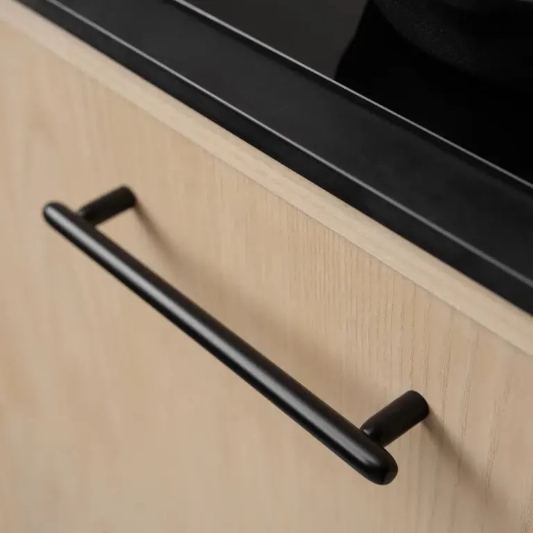 Håndtak 5546 Furnipart Tocco 160mm - Flere Farger