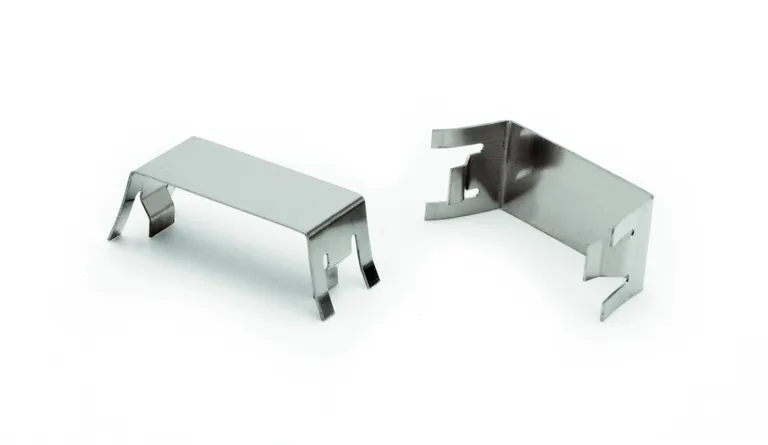 Festefjær Til Ledye & Icy Profil