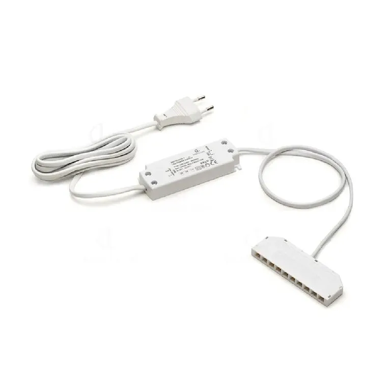 Trafo Led 24V 1-15W 1,5m Kabel 6 Utganger