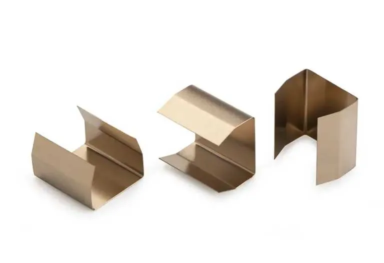 Festeklips Til Nexus Profil For Innfelt Montering